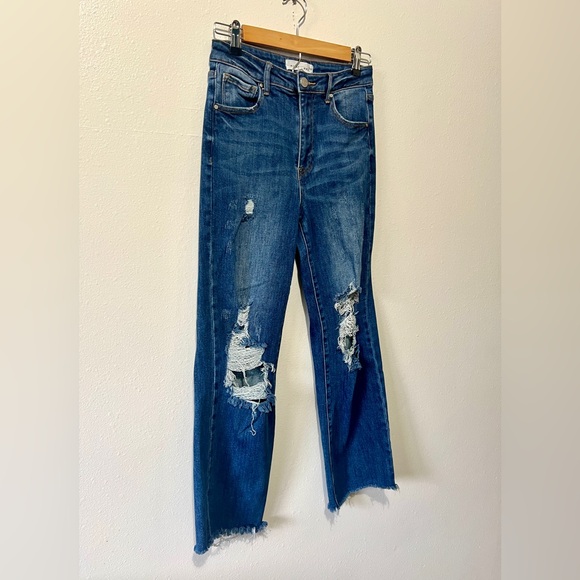 RISEN LA Distressed Boyfriend Straight Leg Jean - Size 9/29 - Picture 7 of 14